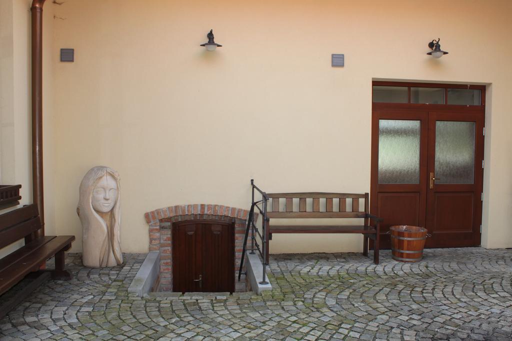 Penzion U Rudolfu Vlasenice Exterior photo